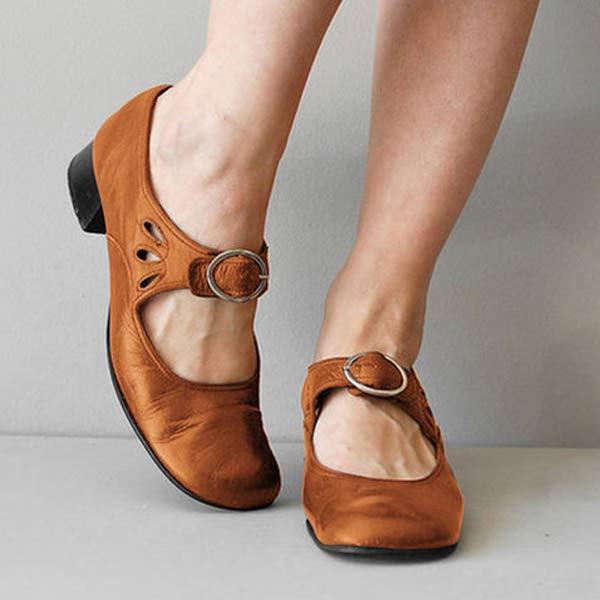 Außergewöhnliche Damensandalen mit modischer Keilschnalle aus luxuriösem Leder