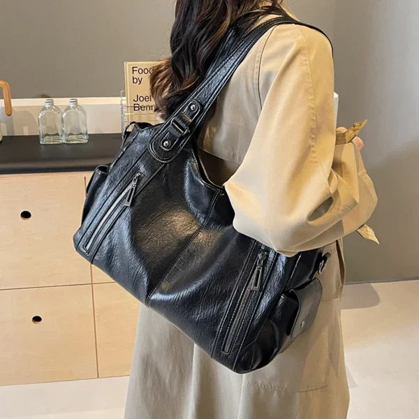 Nivea™ - Elegante und geräumige Tote Bag aus Leder
