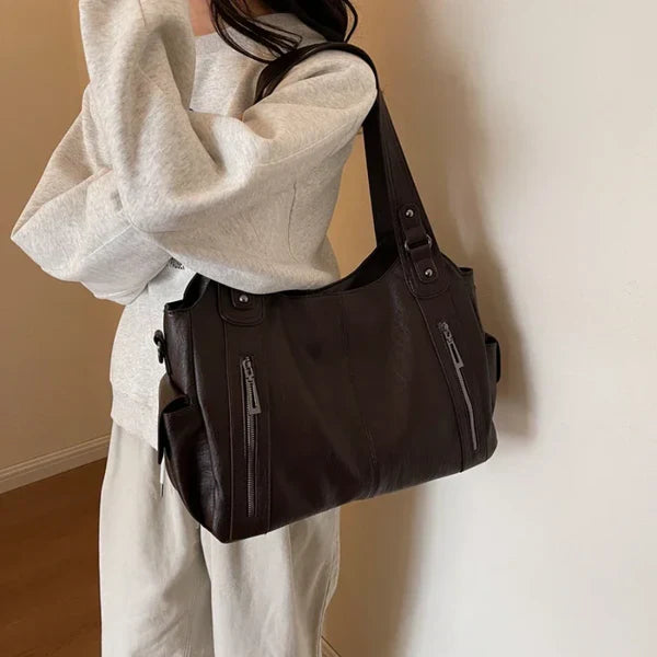Nivea™ - Elegante und geräumige Tote Bag aus Leder