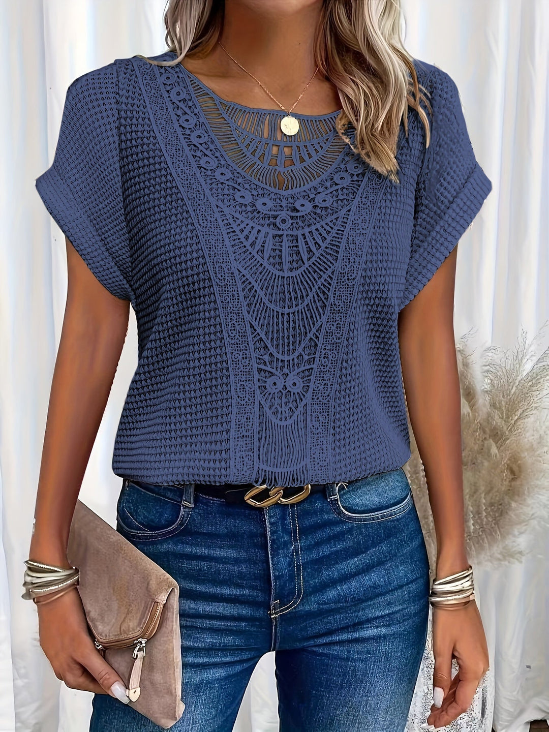 Stilvolle Vintage Damen-Spitzenbluse mit kurzen Ärmeln - Eleganz und Klassiker für den Alltag