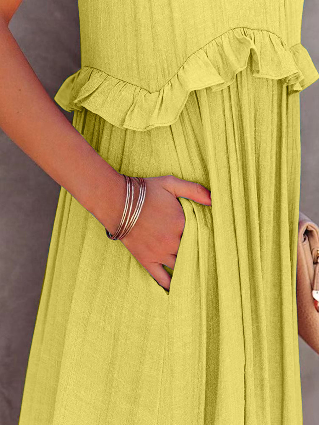 Romola™ - Elegantes langes ärmelloses Kleid mit Rüschen und praktischen Taschen