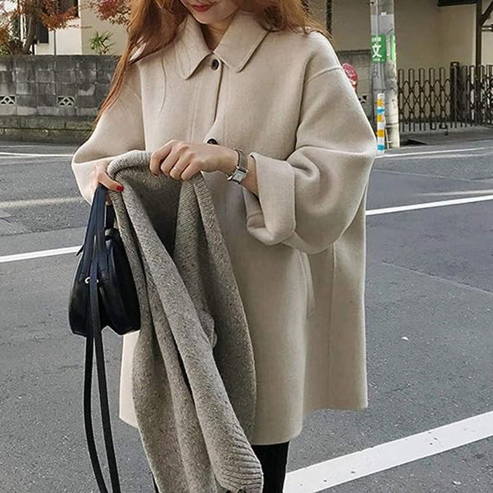 Eleganter und raffinierter Mantel für Frauen YESENIA