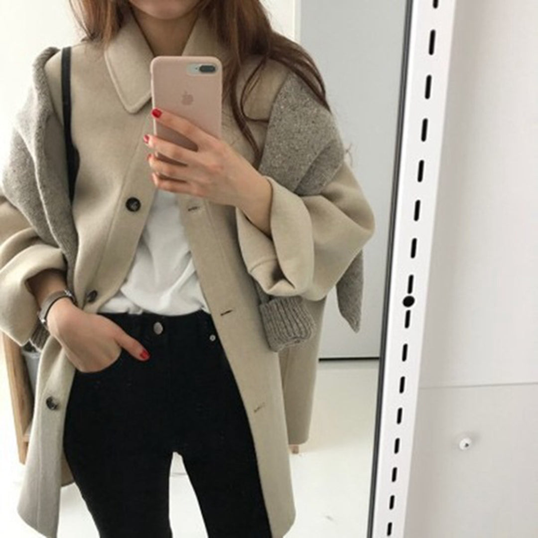 Eleganter und raffinierter Mantel für Frauen YESENIA
