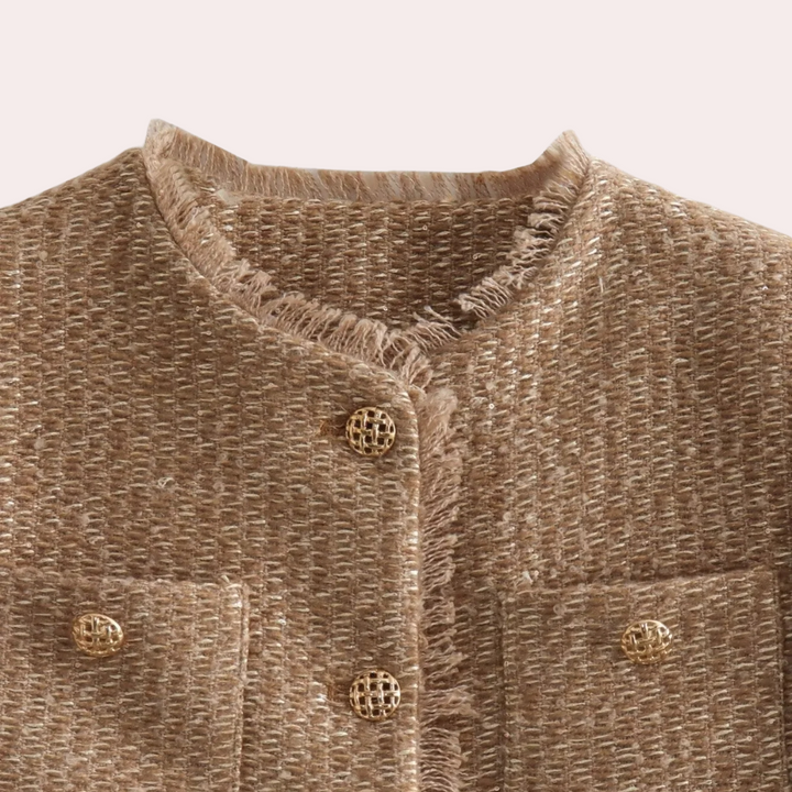 Schicke und anspruchsvolle feminine Jacke