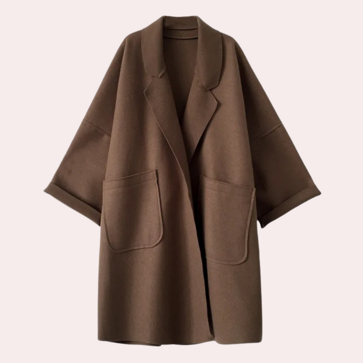 Eleganter langer Damenmantel in Übergröße für einen modischen Look