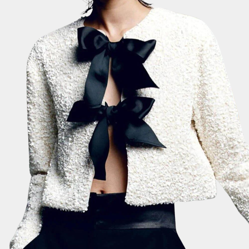 Damenjacke mit glitzernden Pailletten - Ein Hauch von Eleganz und Glanz!