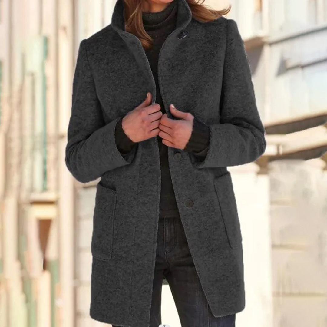 Damenmantel DONATIENNE: Eleganz und Komfort für einen traumhaften Winterlook