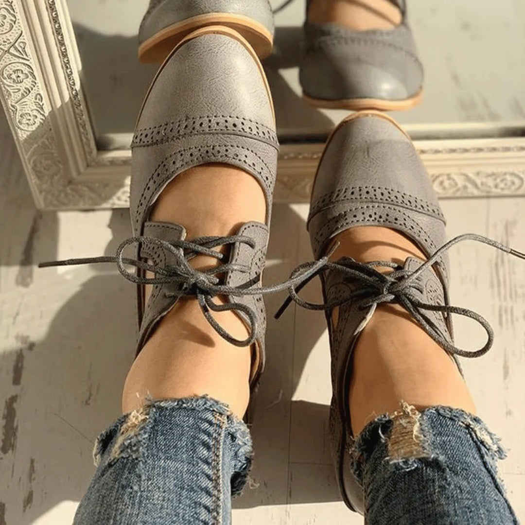 FLEUR Stiefel mit langem Schaft: Eleganz und Raffinesse für jede Gelegenheit