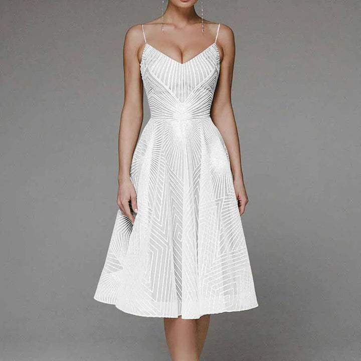 Elegantes Maura™ Kleid mit wunderschönem Rückenausschnitt