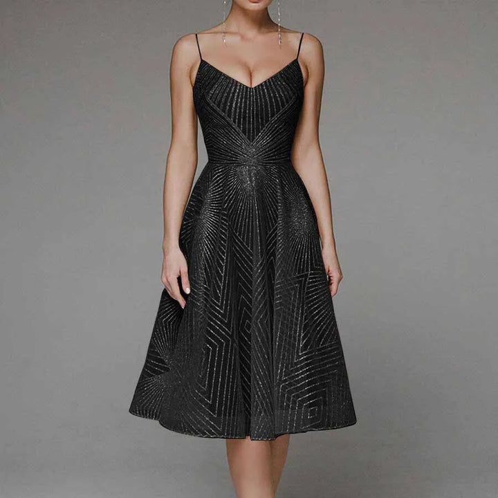 Elegantes Maura™ Kleid mit wunderschönem Rückenausschnitt