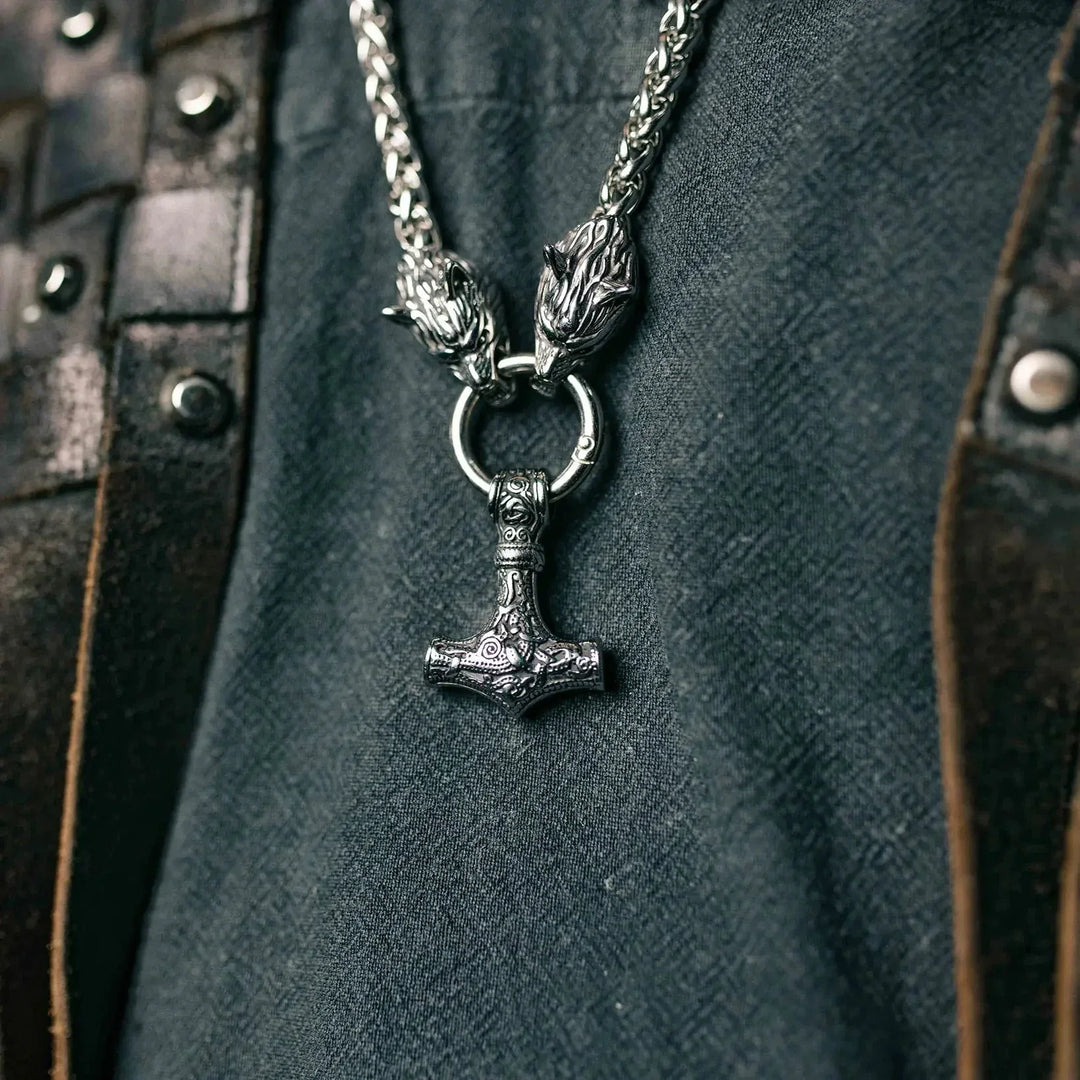 Wytrzymały i stylowy naszyjnik męski Viking Protection – symbol siły i ochrony