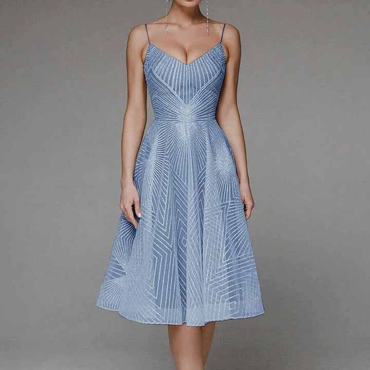 Elegantes Maura™ Kleid mit wunderschönem Rückenausschnitt