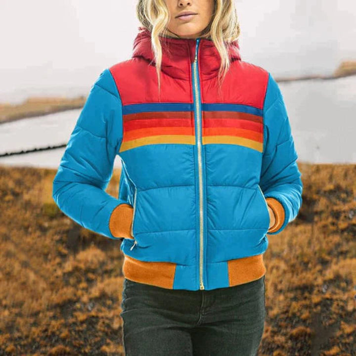 AVA Women's Hooded Jacket: Stil und Komfort für jede Gelegenheit!