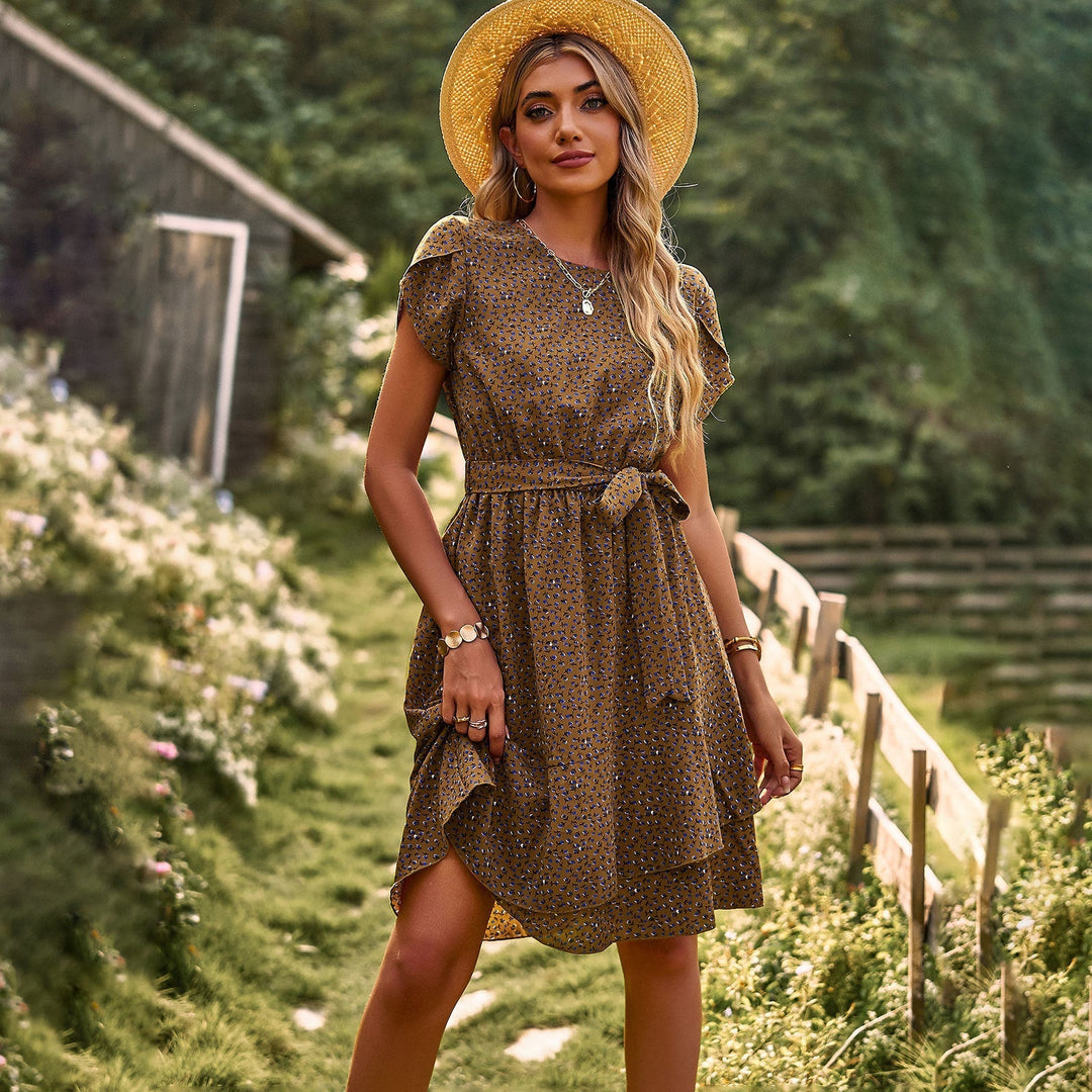 Trendiges Elisa™-Kleid mit elegantem Taillenband