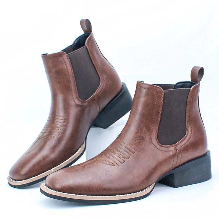 Harald™ - Spitz zulaufende Lederstiefel