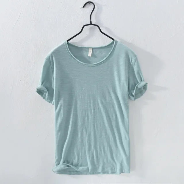 Modisches Herren-T-Shirt aus christlicher Baumwolle mit taillierter Passform - Komfort und Eleganz für den Alltag