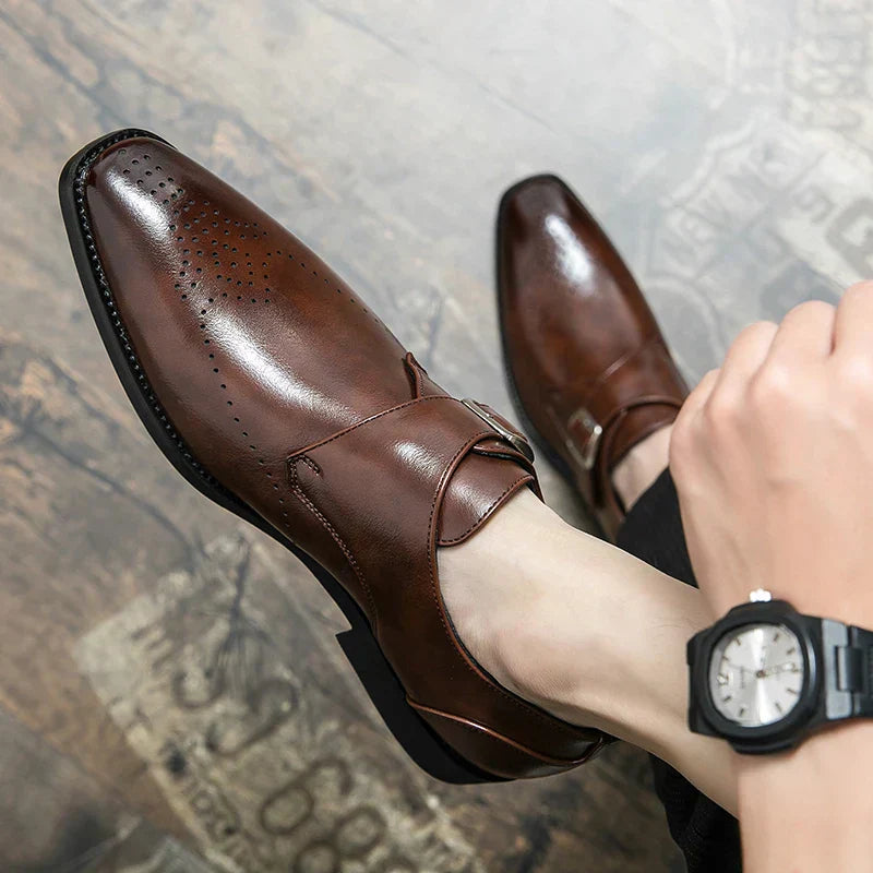 Stilvolle und elegante Herrenschuhe aus hochwertigem Leder - eine Garantie für großen Stil und Komfort