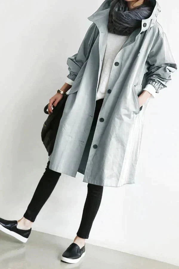 Eleganter und moderner Damen-Mackintosh für jede Gelegenheit