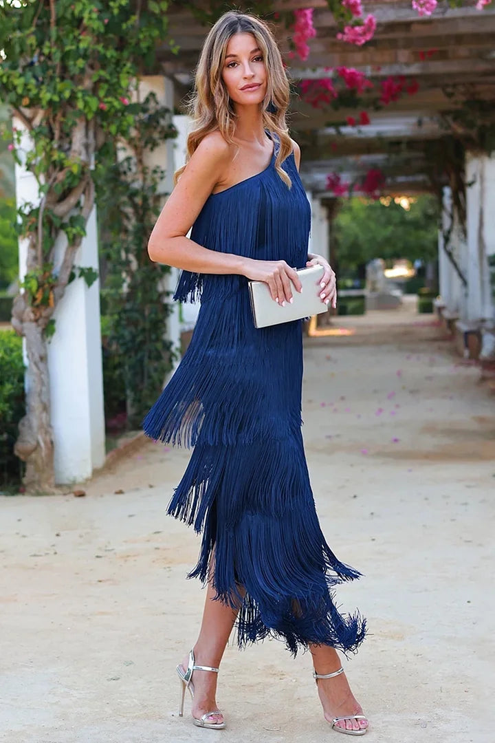 Noemi™ - Halbschalenkleid mit unvergleichlicher Eleganz
