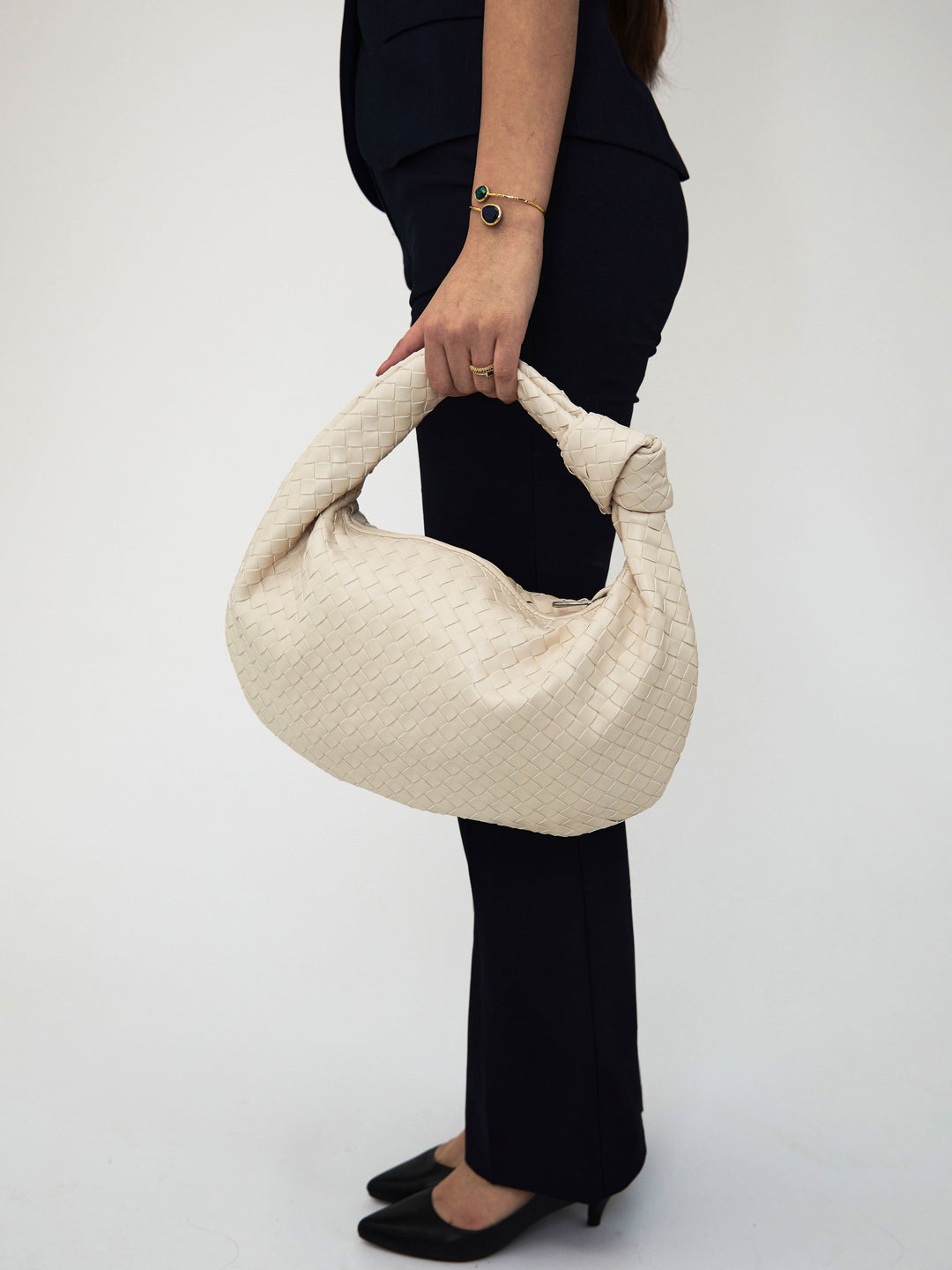 Vanesa | Elegante Stoffhandtasche in einem Nude-Ton für einen raffinierten und modischen Look